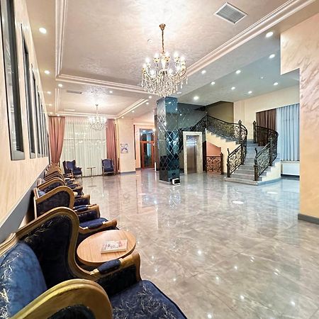Gm City Hotel Bakoe Buitenkant foto