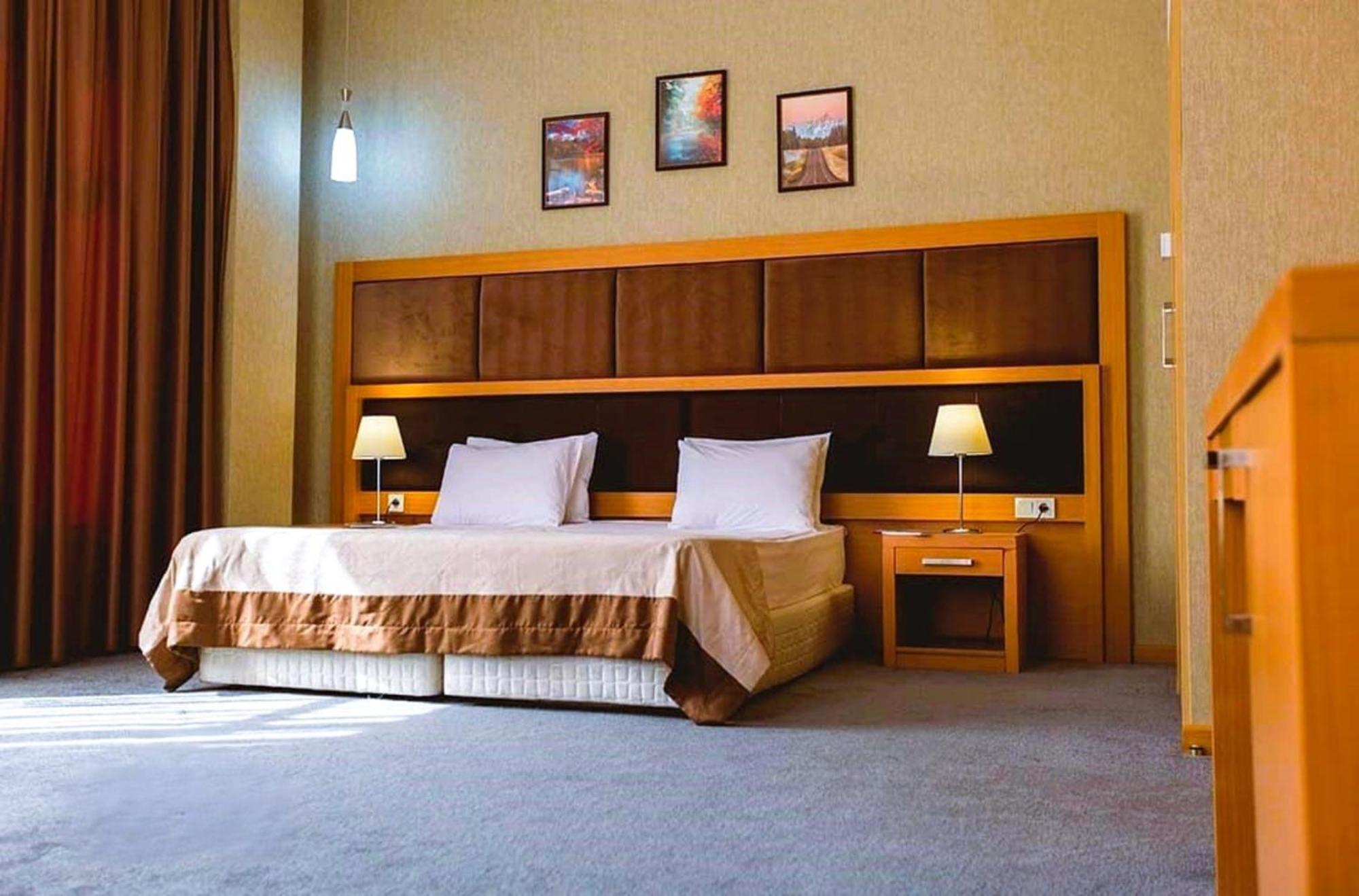 Gm City Hotel Bakoe Kamer foto
